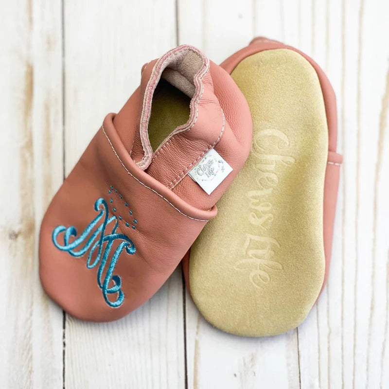 Emmaus Crib Shoes (Pink, Ave Maria)